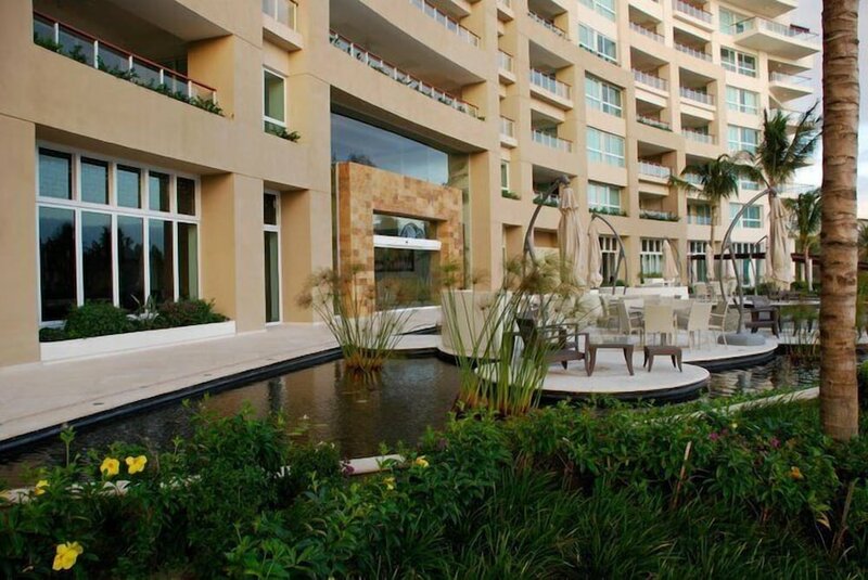 Гостиница Delcanto Residences by LaTour