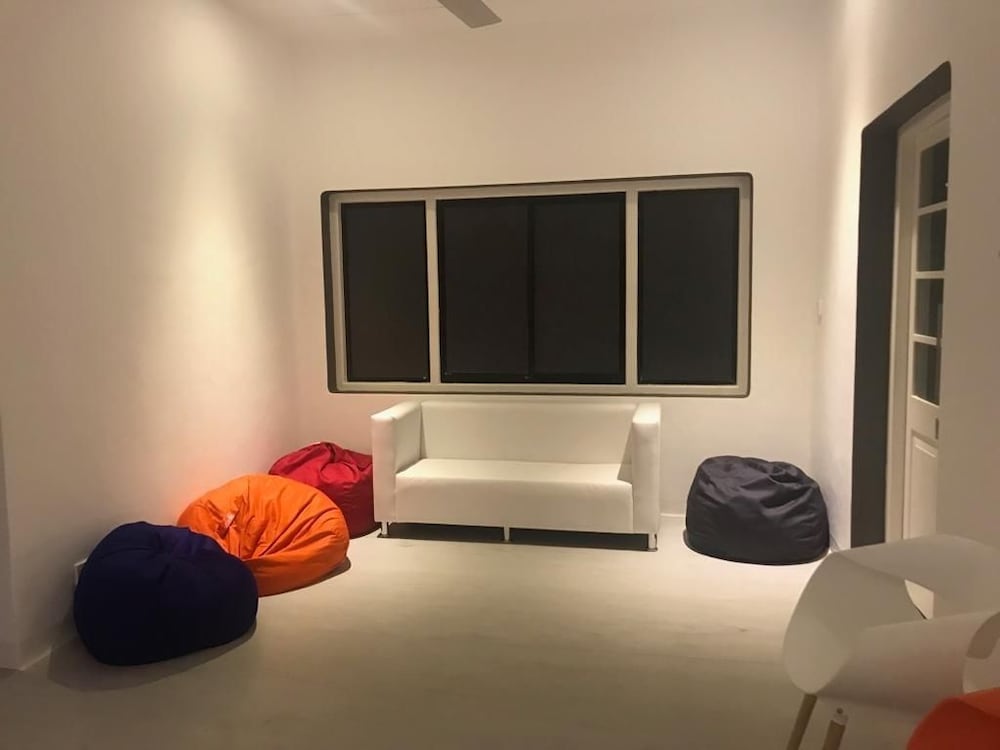 Фото The Capsule Hotel