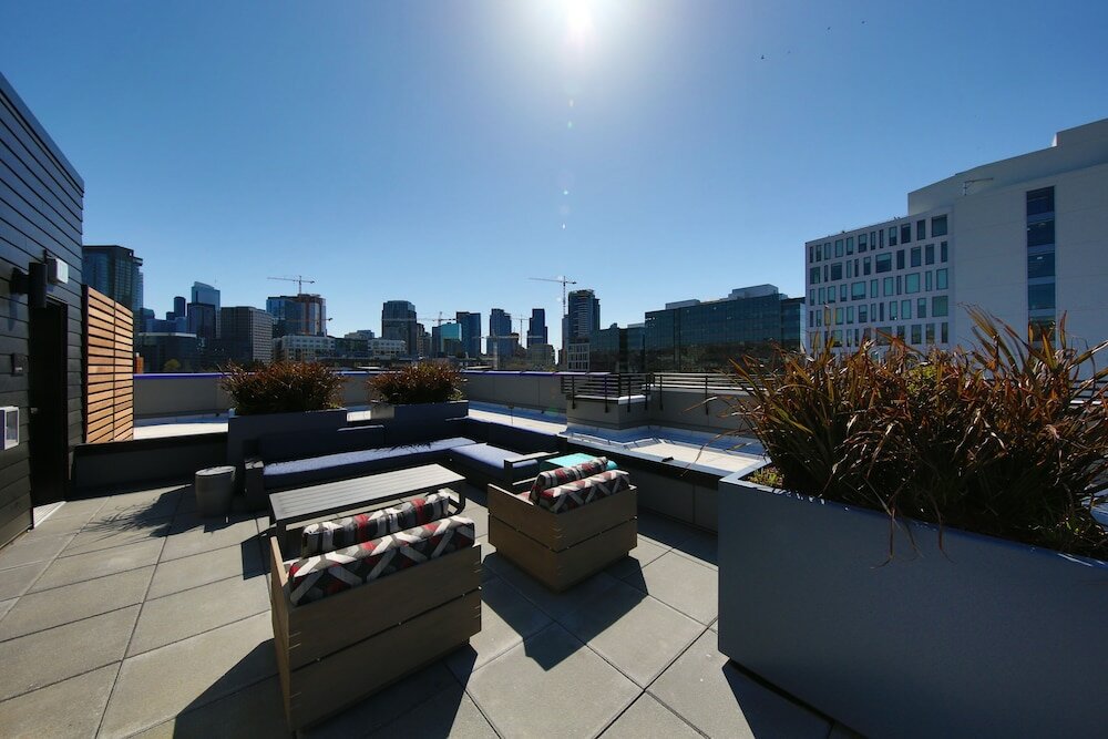 Фото Domicile Suites at Chroma Slu