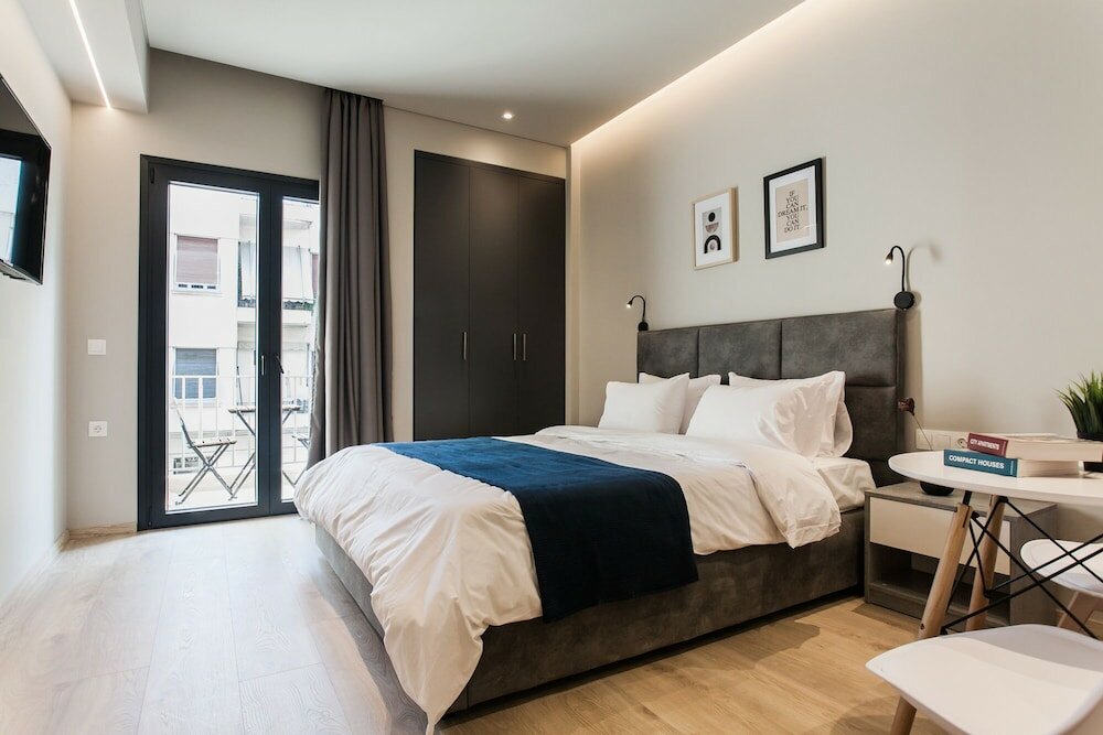 Фото Wyz Piraeus