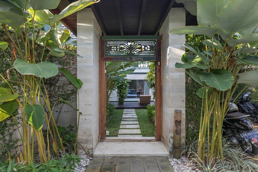 Фото Villa Yasa Canggu by Bali Villas R Us