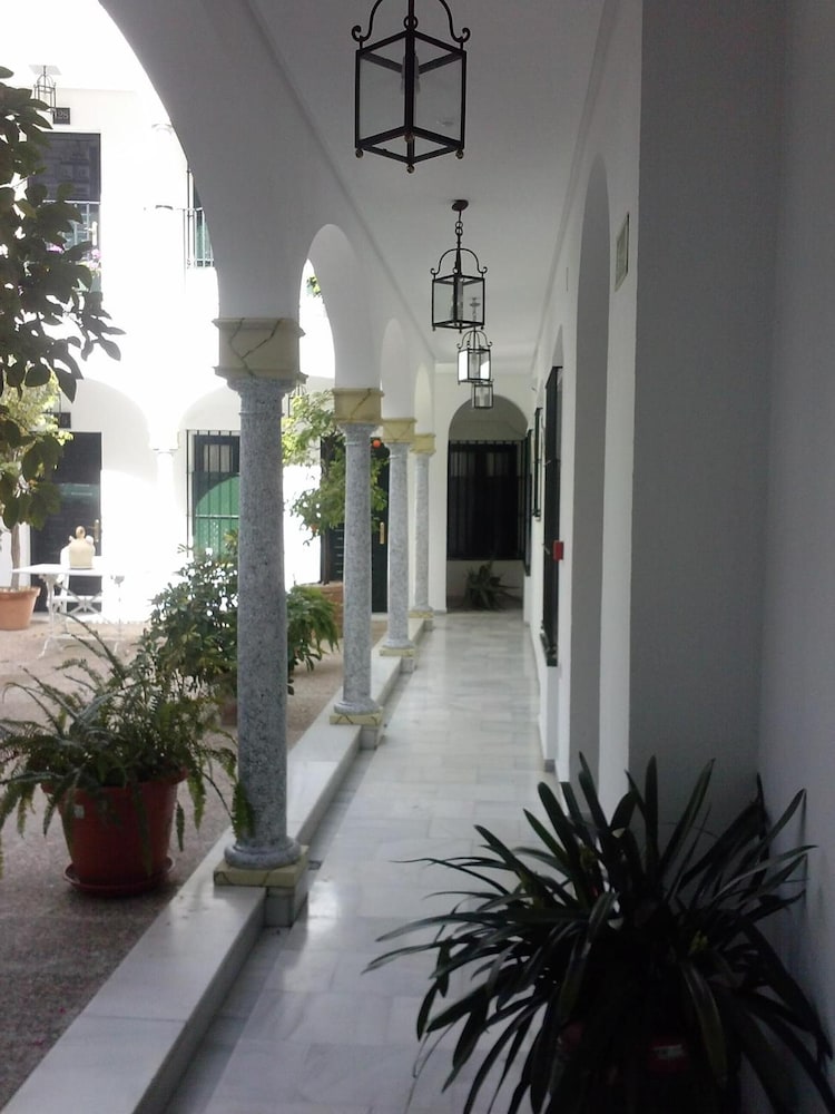 Фото Hotel Los Helechos