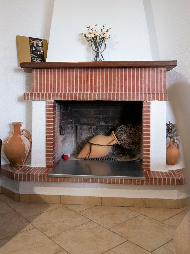 Фото Atalanti Seaside Junior Suites