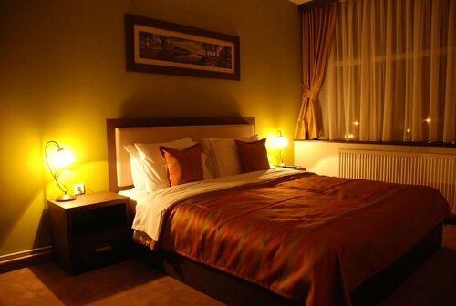 Гостиница Hotel Ema в Крагуеваце