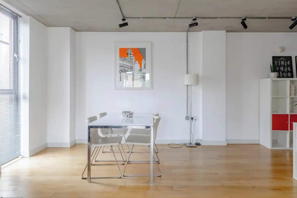 Фото Beautiful & Bright 2bd Flat - Dalston!