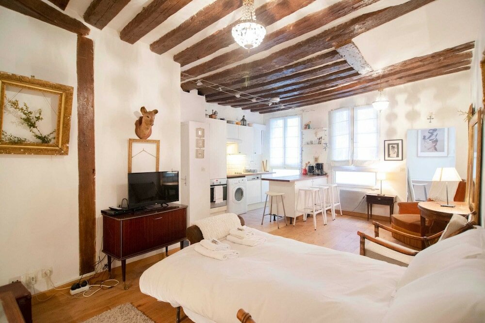 Фото Bright and Spacious Notting Hill Nest