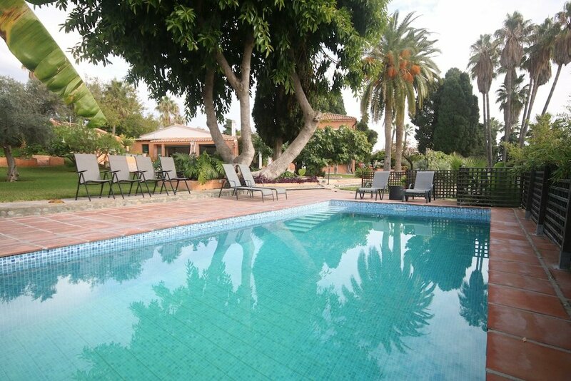 Гостиница Rent&Dream Villa Malaga Manila