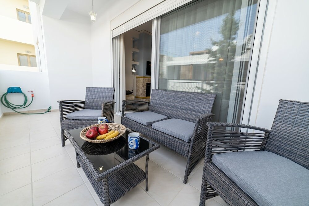 Фото Heronissos Apartment