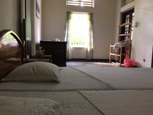 Гостиница Weeragiri Homestay