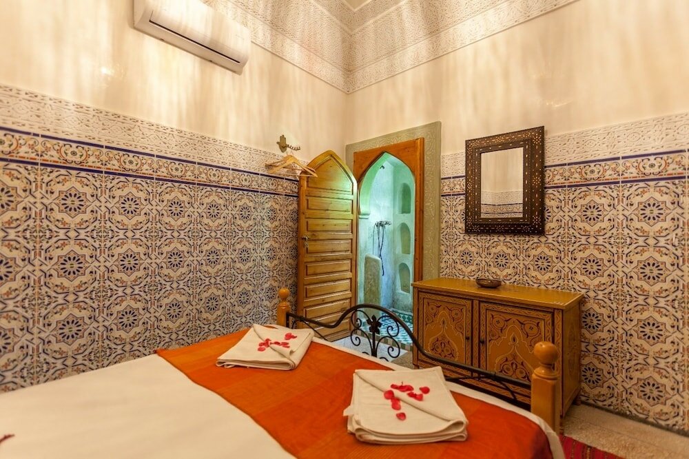 Фото Riad Tasneem