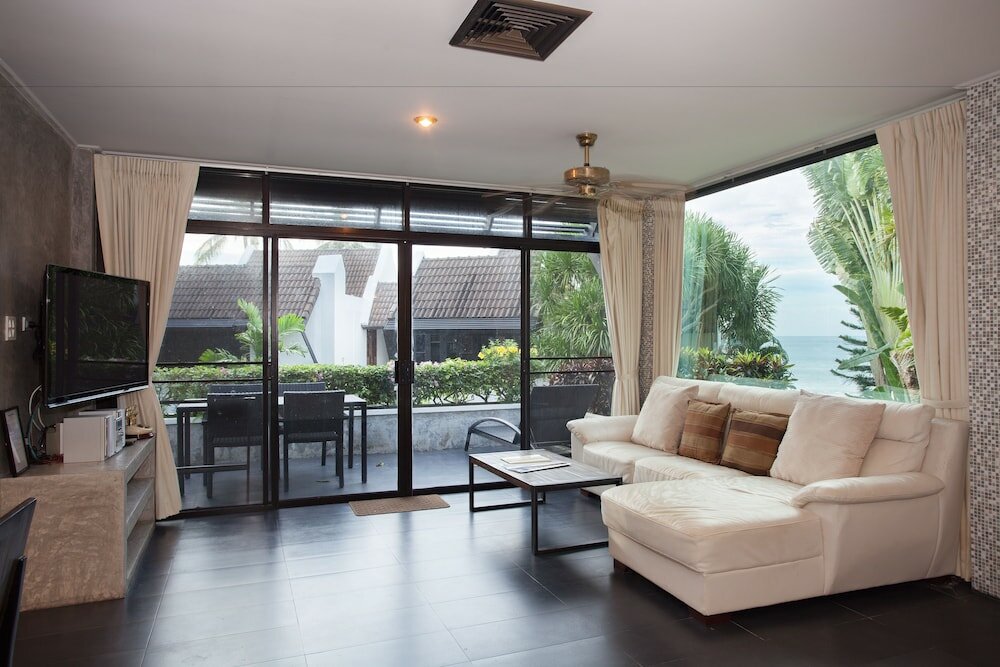 Фото Kamala Beach Estate by Resava Group