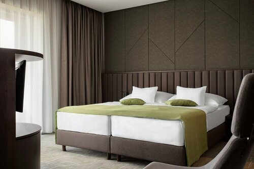 Гостиница Hunguest Hotel Sóstó в Ньиредьхазе