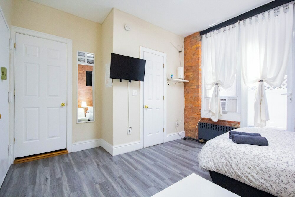 Фото StudioPlus Jg Stay