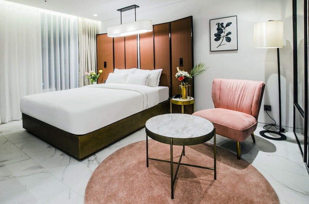 Фото Hotel the Castle Sincheon