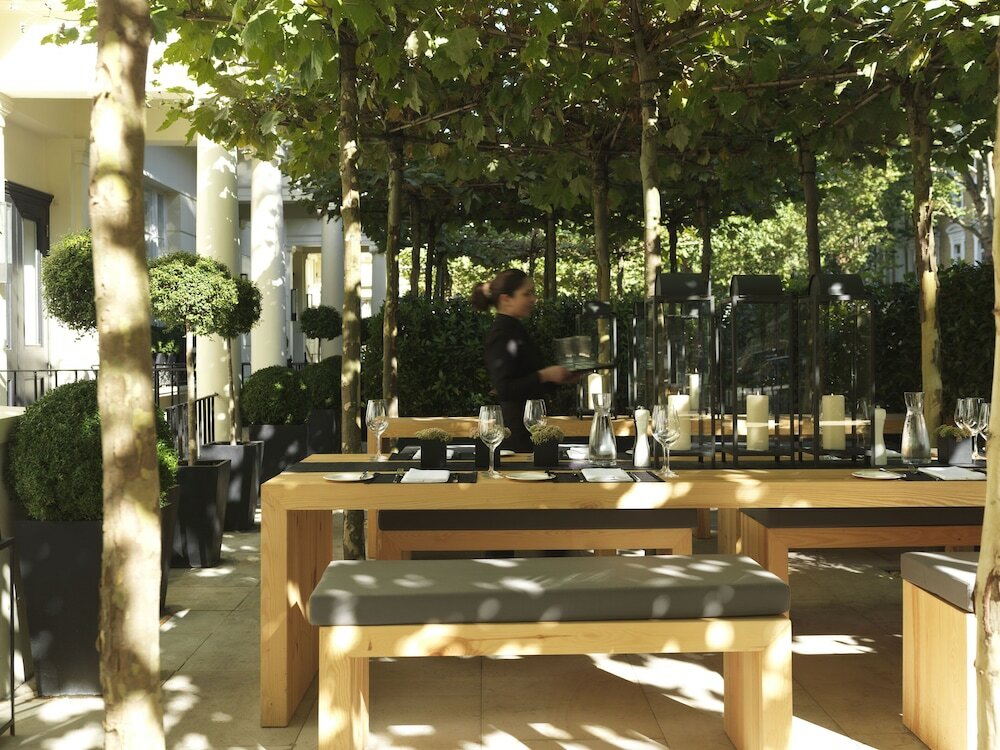 Фото La Suite West - Hyde Park