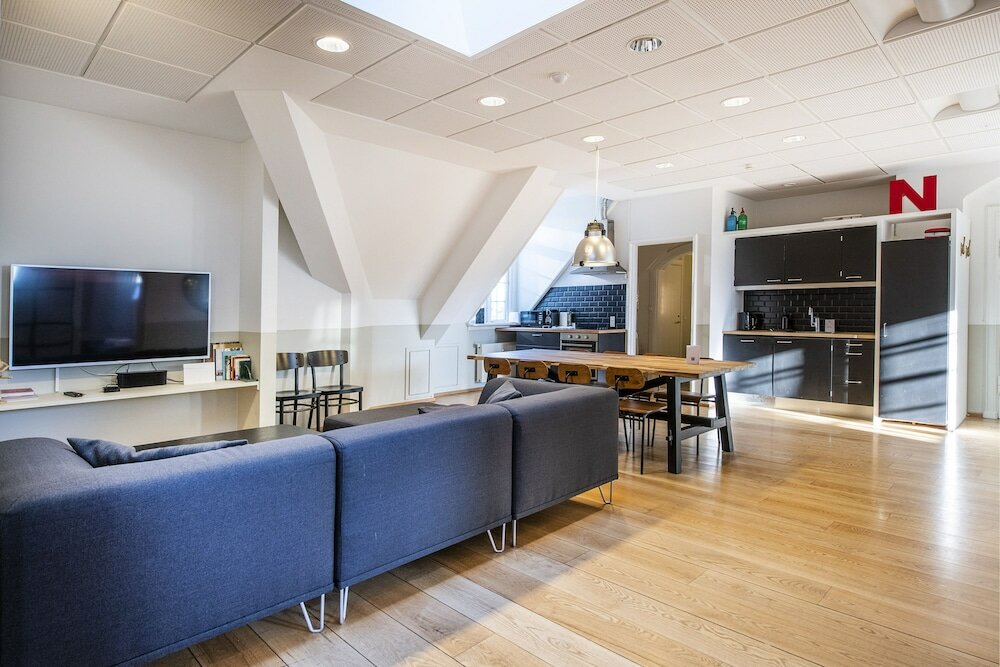 Фото By the Garden 2 - Into This Place