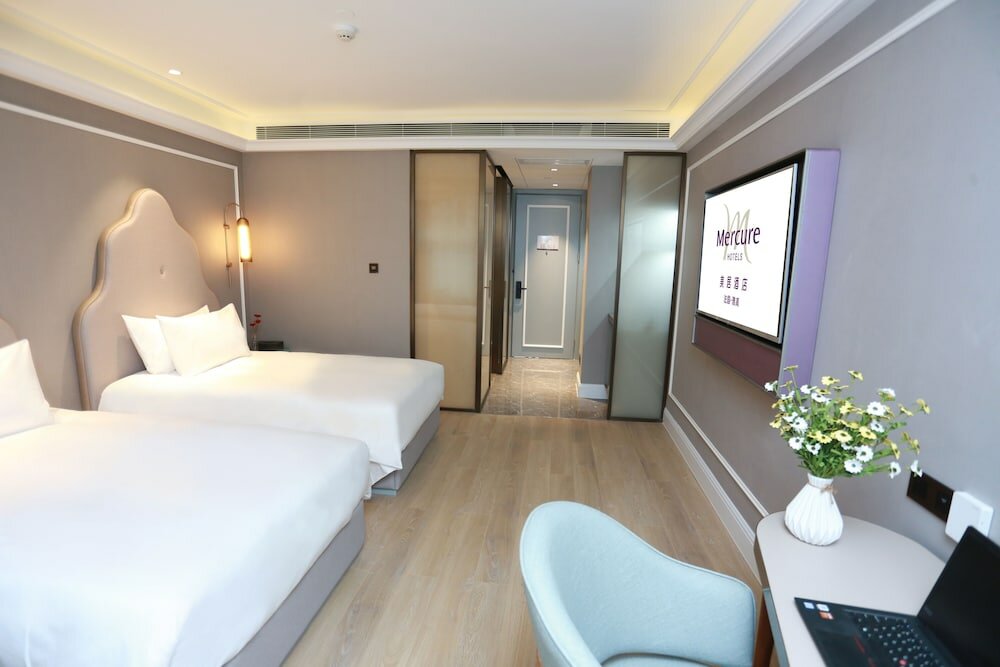Фото Mercure Wuhan Yangluo