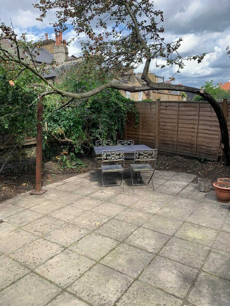 Фото Charming 2 Bedroom Home 3 Near Arsenal Station