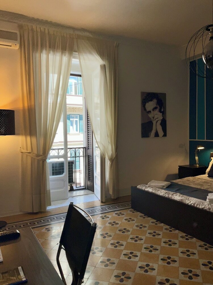 Фото Mammina Home Napoli - Santa Lucia