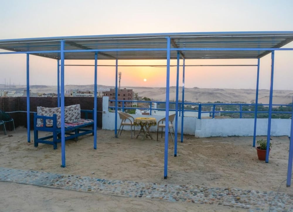 Фото Captain Guest House