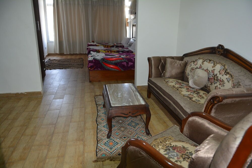 Фото Wassim Boutique