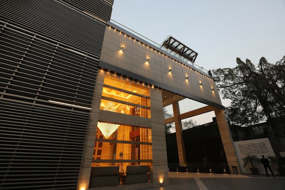 Фото The Pristine Hotel Kanpur