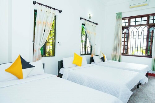 Гостиница Rabbit Homestay в Хюэ