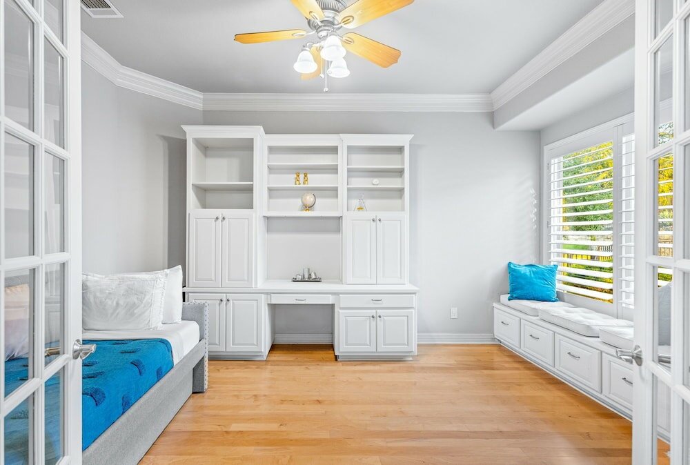 Фото Hillside Infinity Pool Retreat