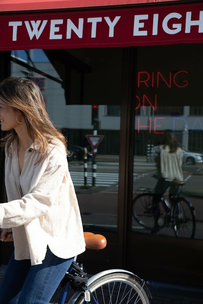 Фото The July - Twenty Eight