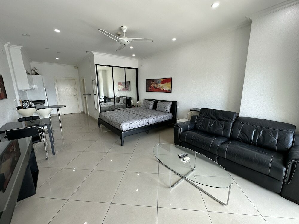 Фото Condo Express View Talay 6