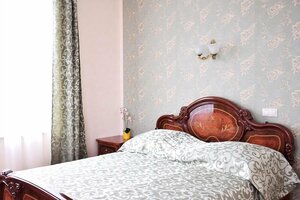 Eliziy (Aramil, kottedzhny posyolok Beryozki, 289), hotel