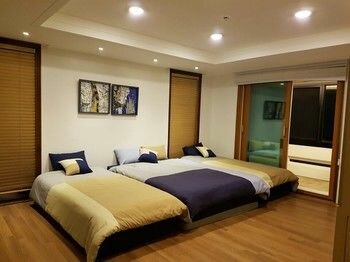 Гостиница Guest House Pil Une - Hostel в Сеуле