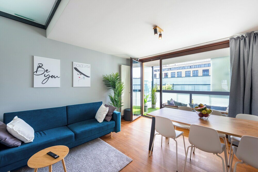 Фото Four bedroom apartment in Prague