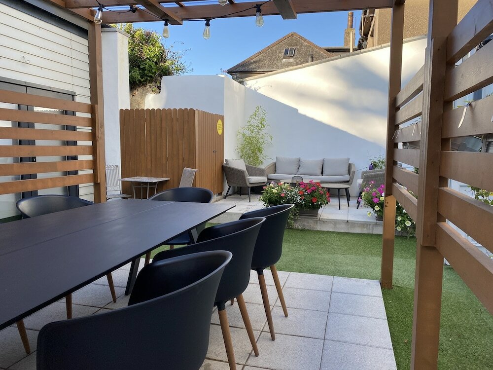 Фото Macs Townhouse