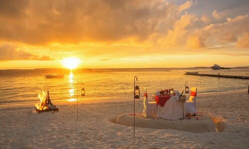 Гостиница Отель Reethi Beach Resort на Атолле Баа