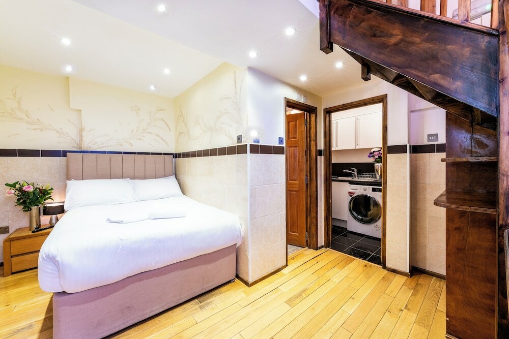 Фото Berkley Aparthotel