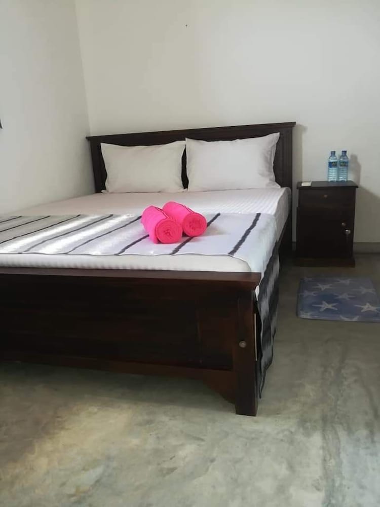 Фото Abesekara Rest House