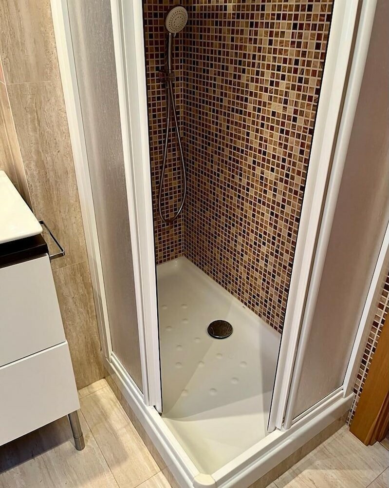 Фото Amplio apartamento cerca Fira y Centro