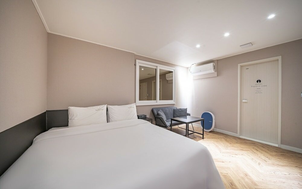 Фото 25 Hours Hotel