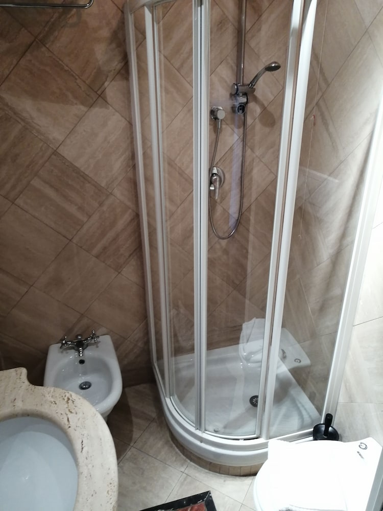 Фото Colosseo Studio Suites