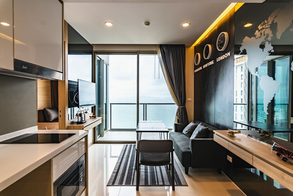 Фото The Riviera Wongamat by Pattaya Holiday