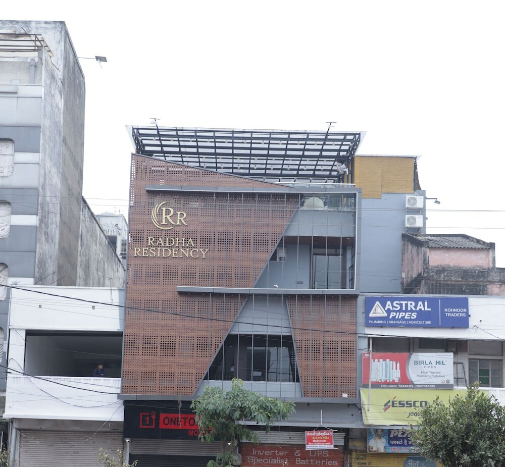 Фото Radha Residency by ShriGo Hotels