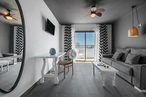 Гостиница Aparthotel Vibra Mogambo - Adults Only