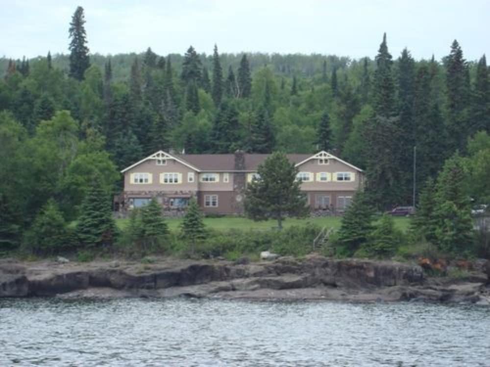 Фото Cascade Lodge