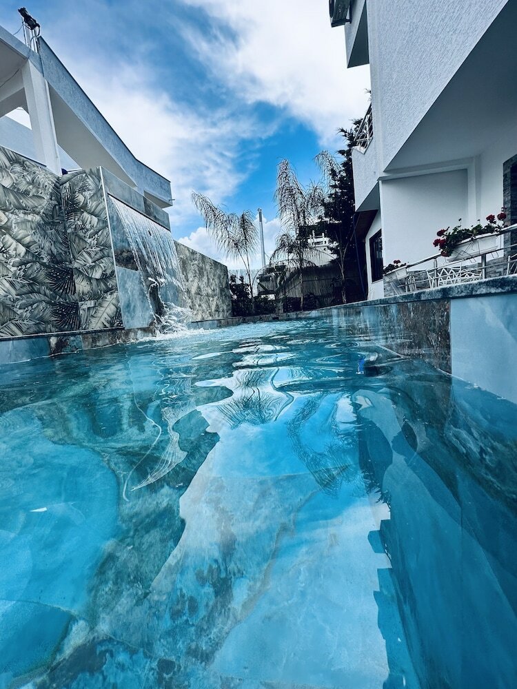 Фото Ilio Boutique Hotel