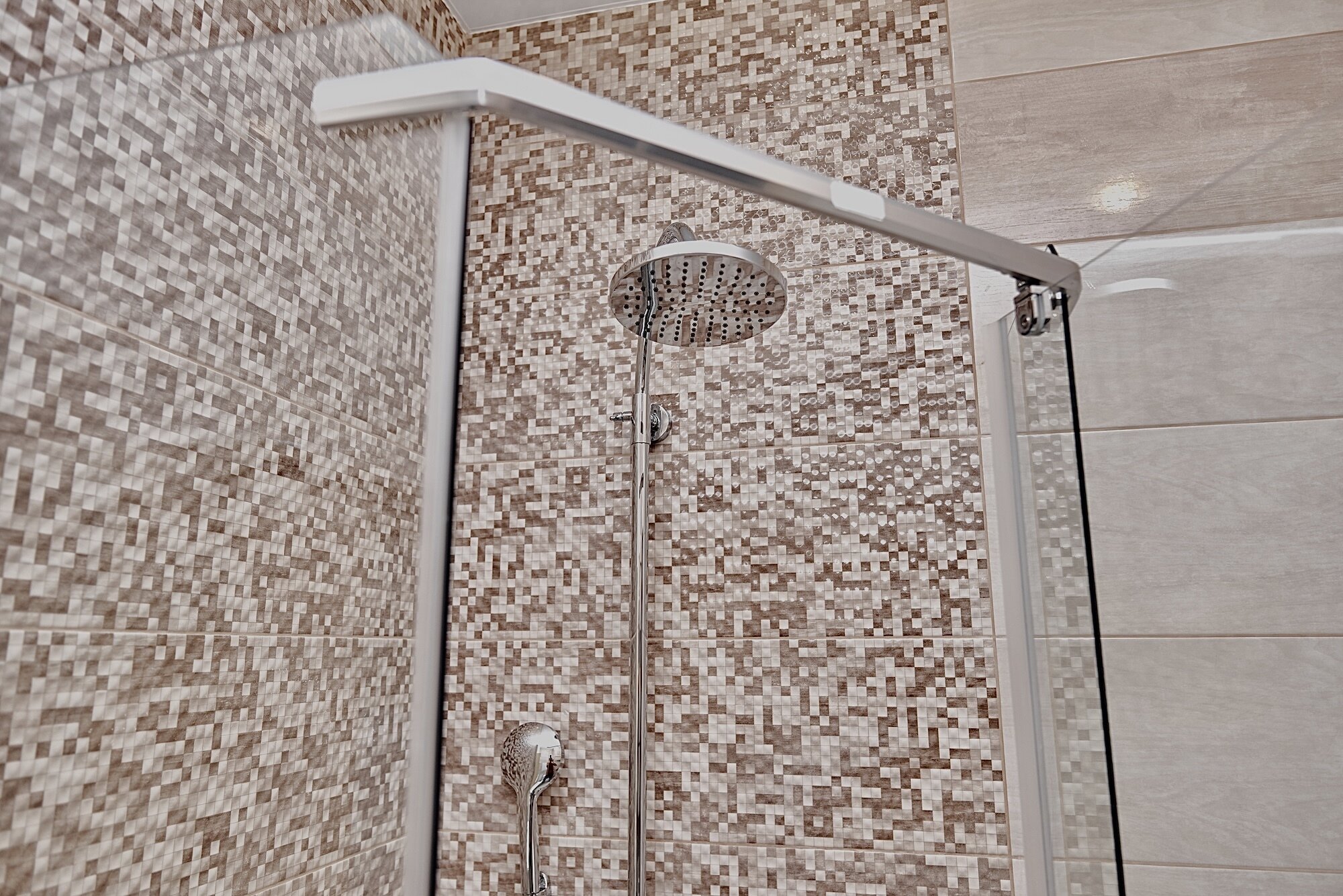 Фото LetoApart на улице Энгельса 95