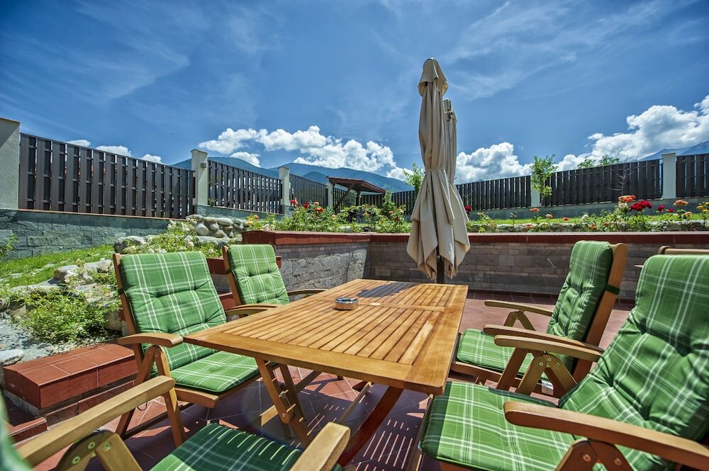 Фото 7 Pools SPA & Apartments