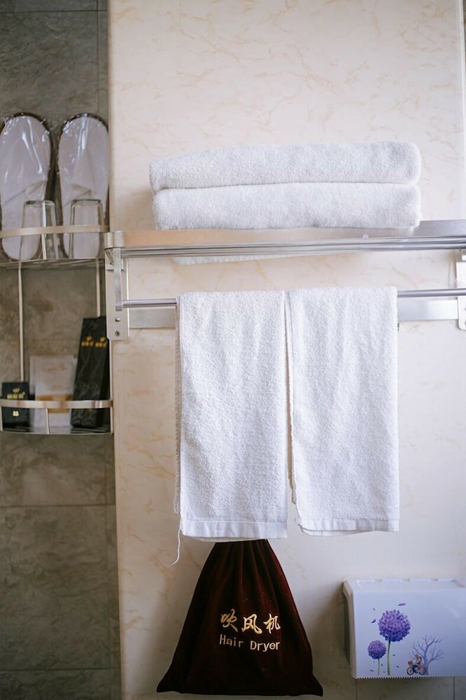 Фото Pingyao Anyin Courtyard