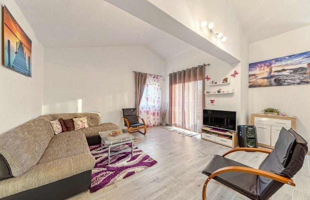 Фото Klo - With Pool - H