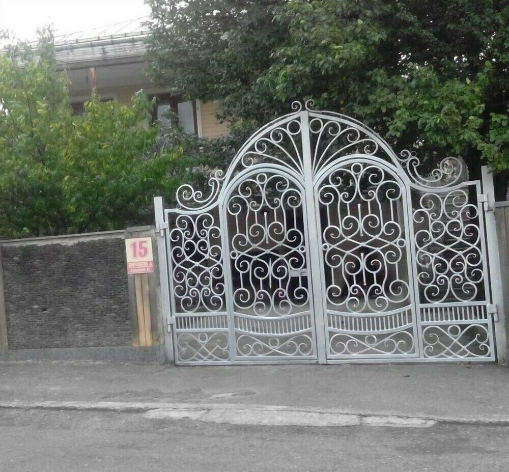 Hotel Home In Kutaisi, Kutaisi, photo